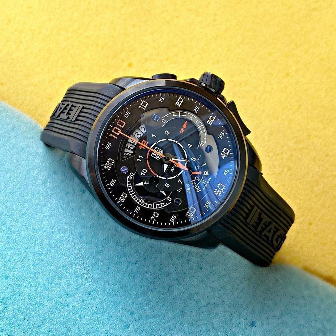 Swiss Made Black Bezel Tagheuer Chronograph Men's Watch