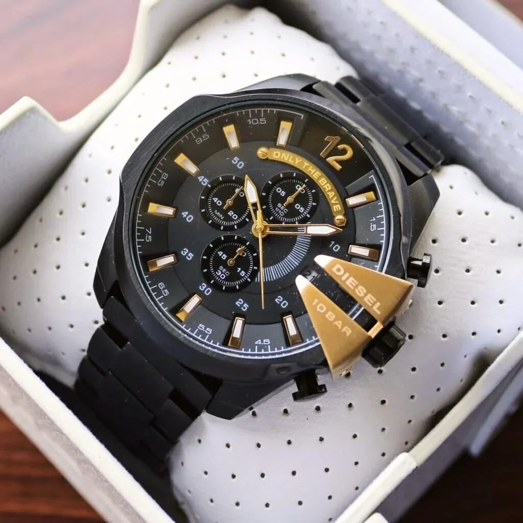 Stylish Diesel Black Dial New Model Analog Watch For Men