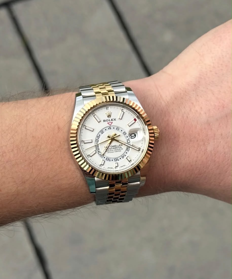 Men's Elegant Analog White Dial Rolex Watch
