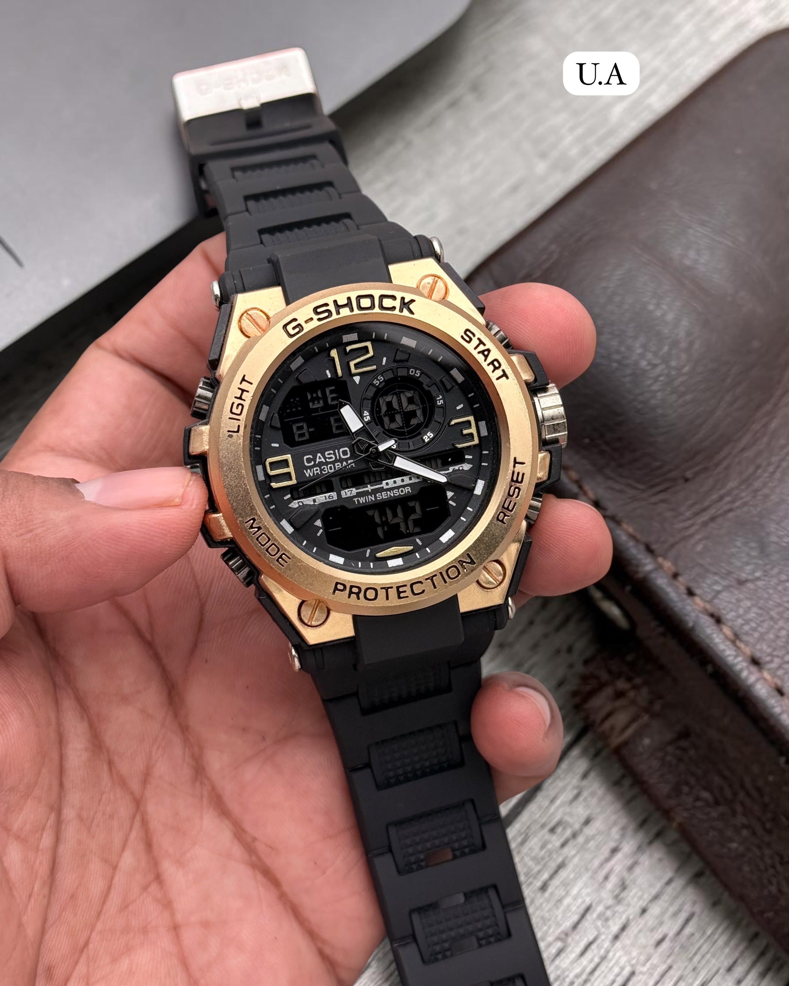 Casio G-Shock Black & Gold Analog-Digital Sports Watch