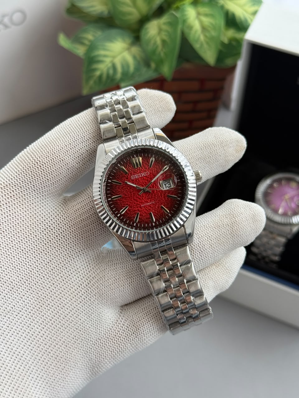 Seiko Mod Date Red Ombre Textured Premium Quality Men's Watch