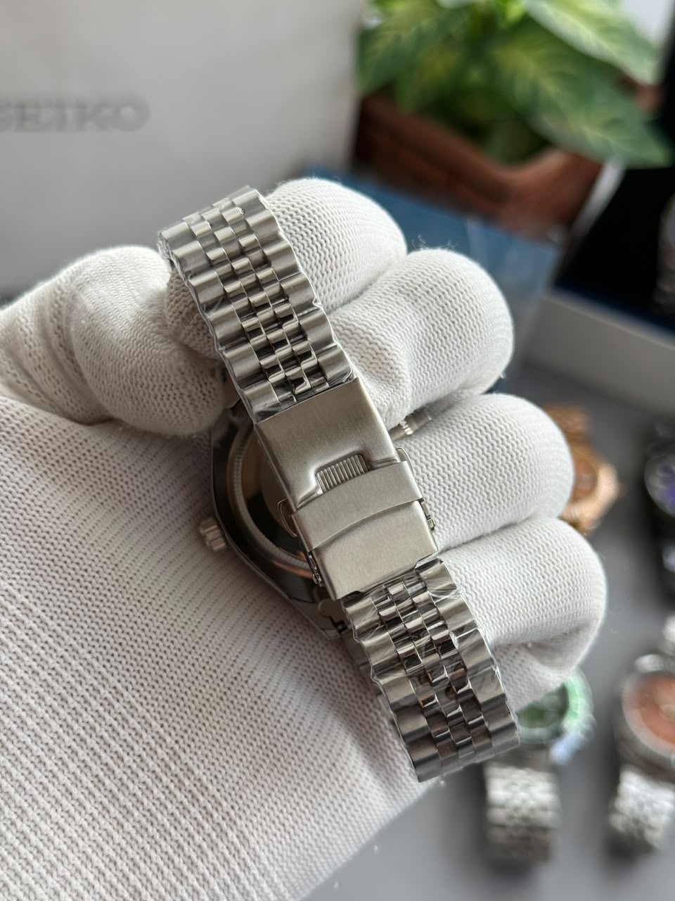 Seiko Mod Date Just Olive Green Dial Men's Watch