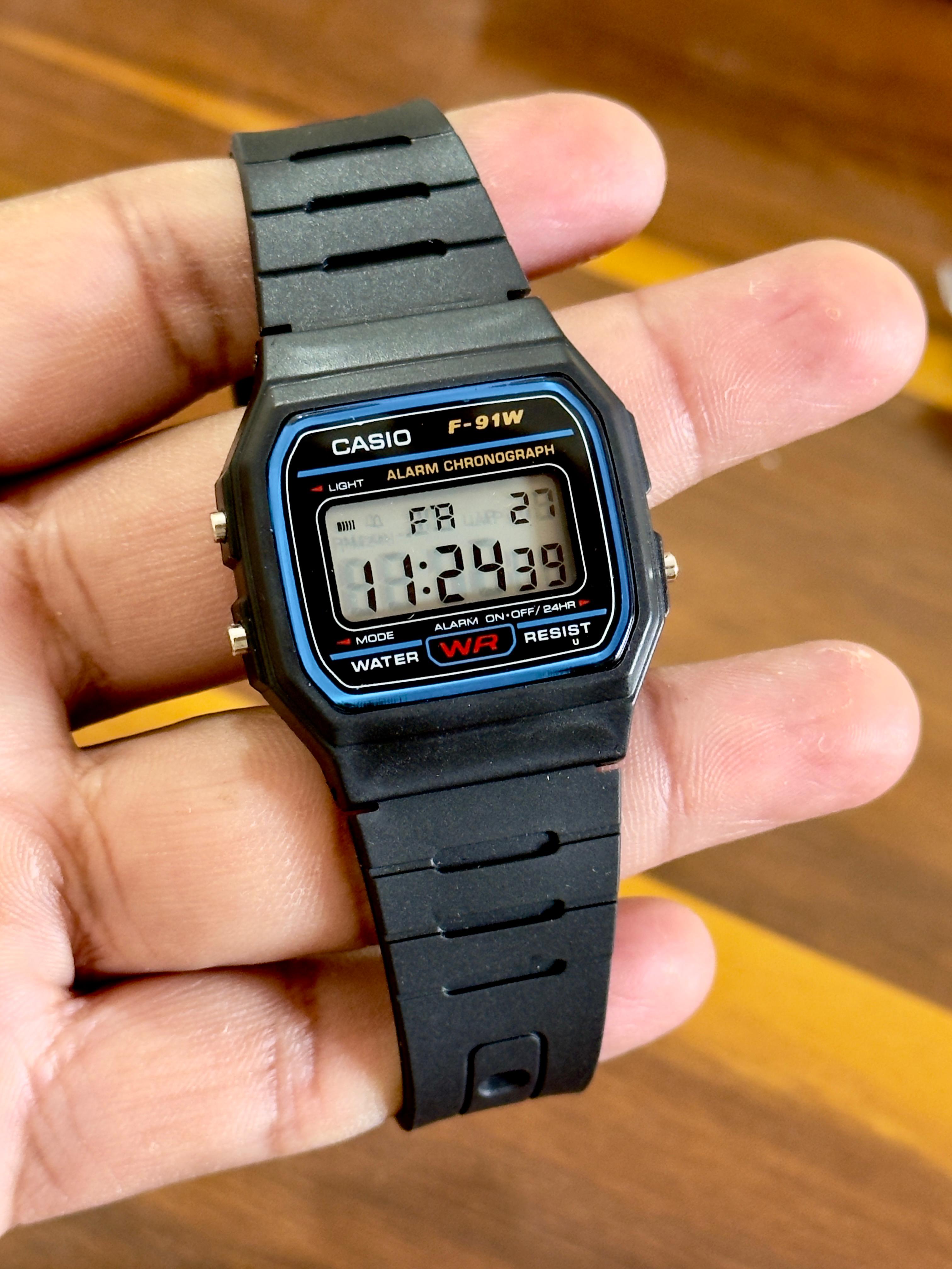 Casio F-91W Silicone Rubber Belt Men's Watch