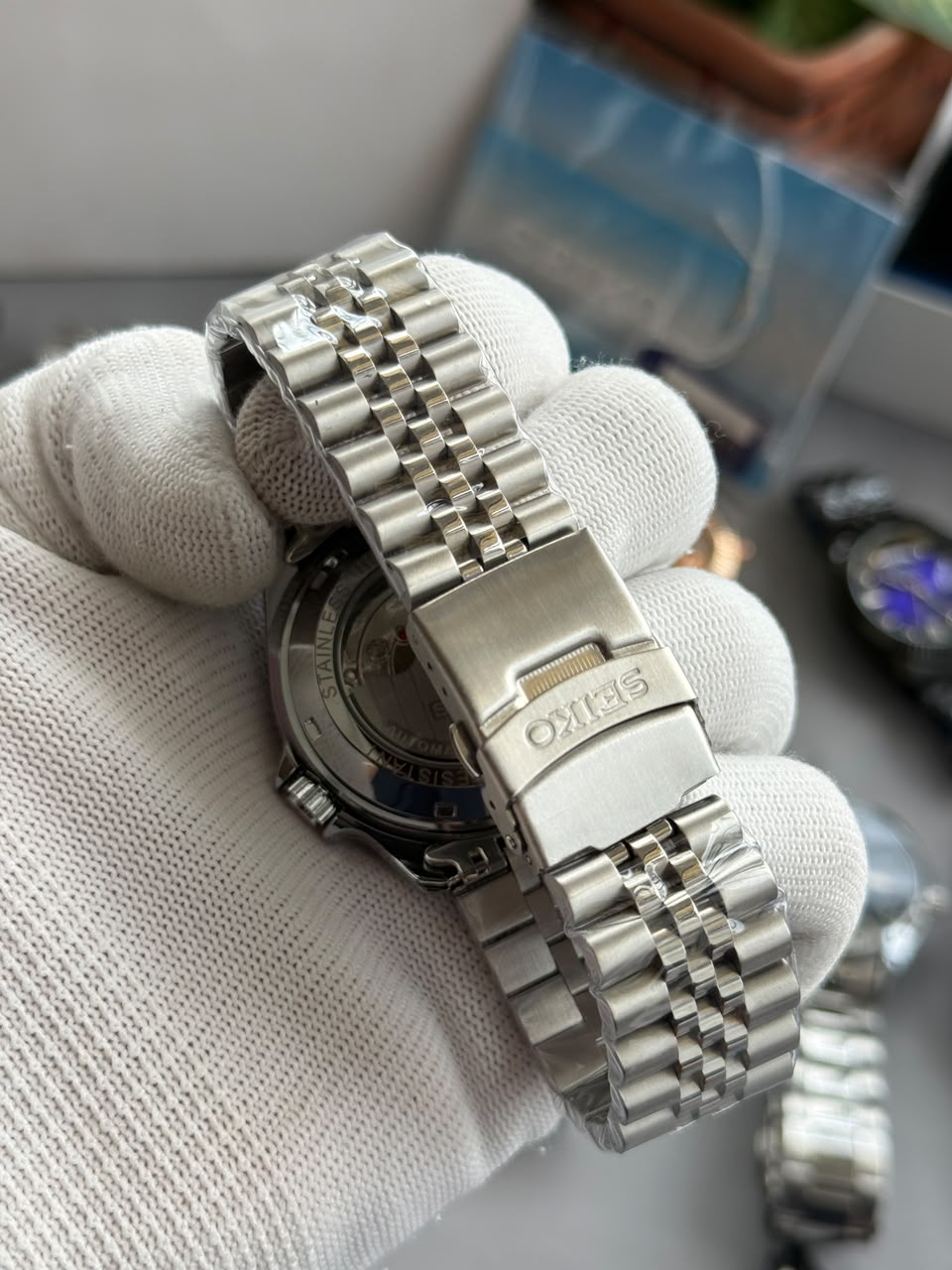Seiko GMT Red Back Open Men's Watch