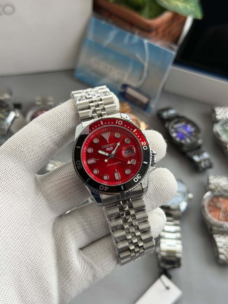 Seiko GMT Red Back Open Men's Watch