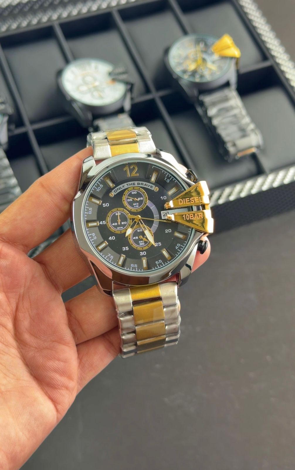 Classic Diesel Black Dial New Model Analog Watch For Men